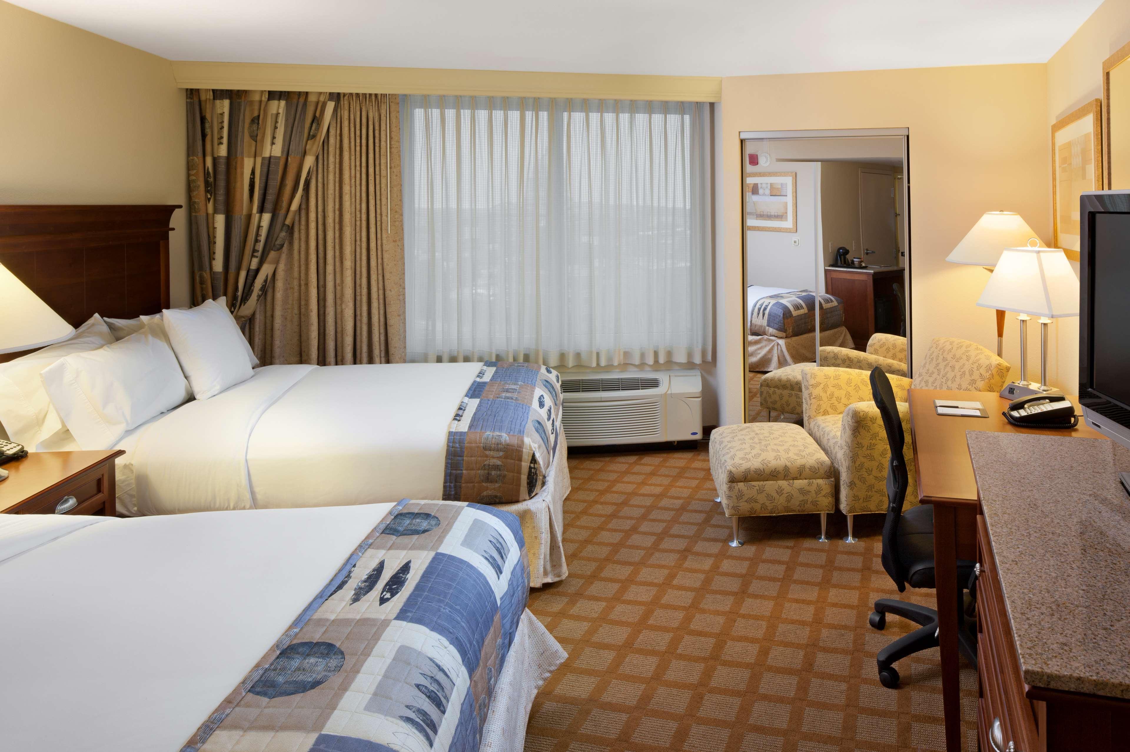 Doubletree By Hilton Jefferson City Pokoj fotografie